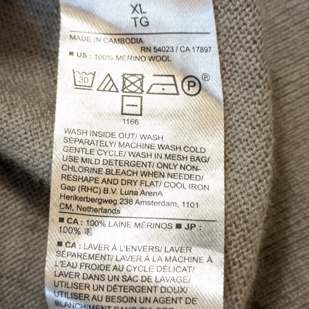 Banana Republic Merino Wool V-neck Pullover Sweater‎ Neutral Lighweight Warm XL